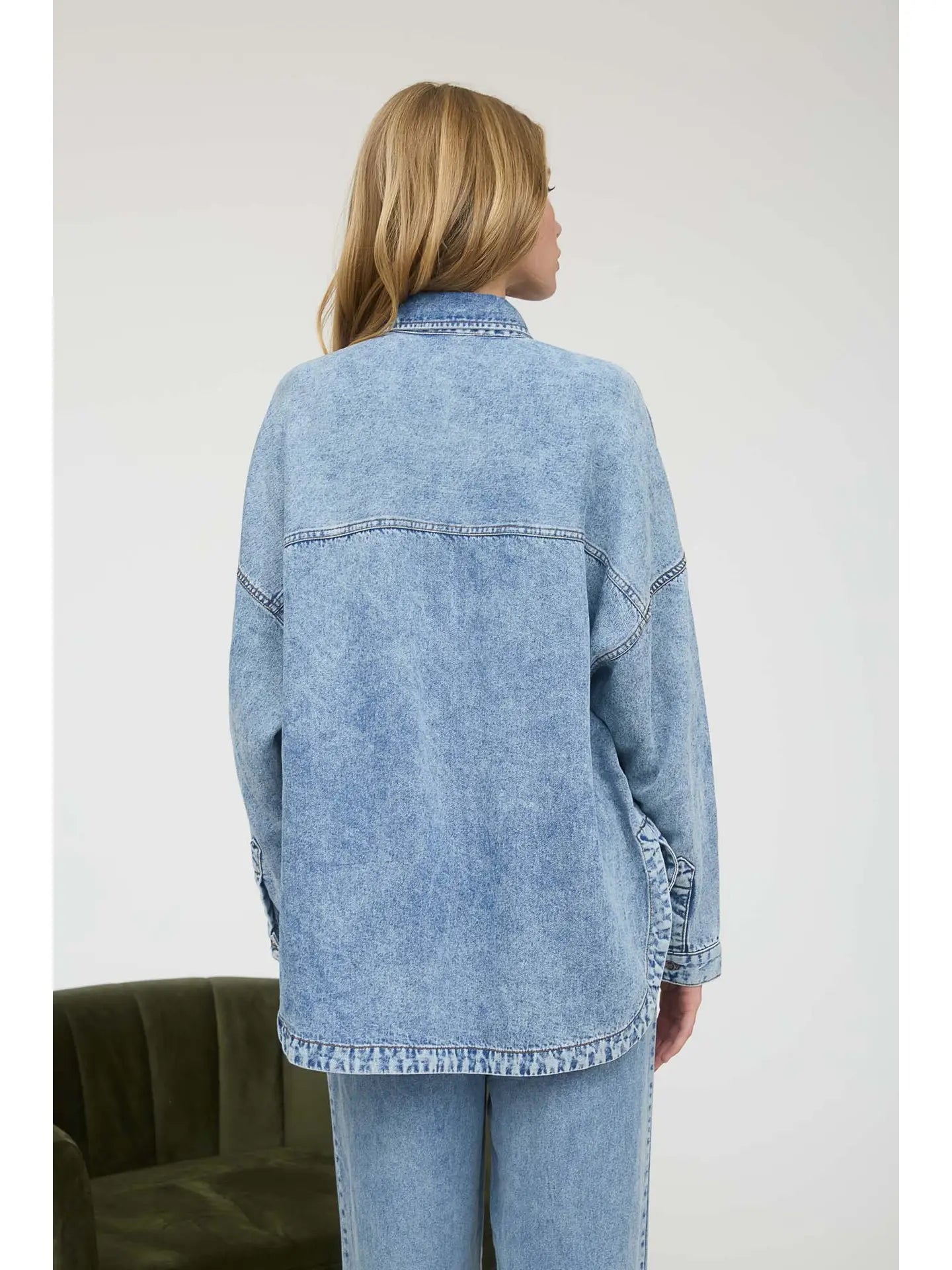 Chambray Button Down Long Sleeve Shirt