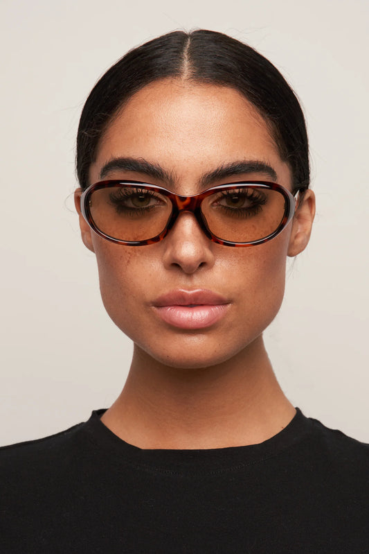 Elsa - Tort/Brown