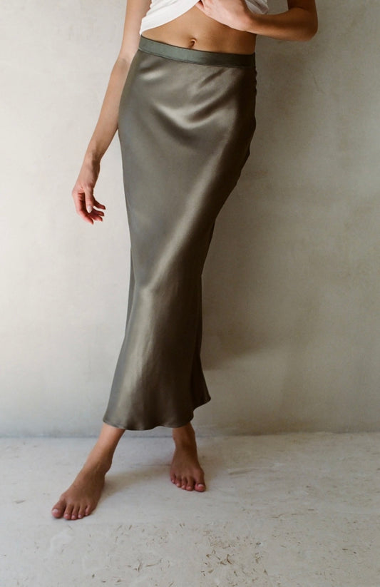 Satin Midi
