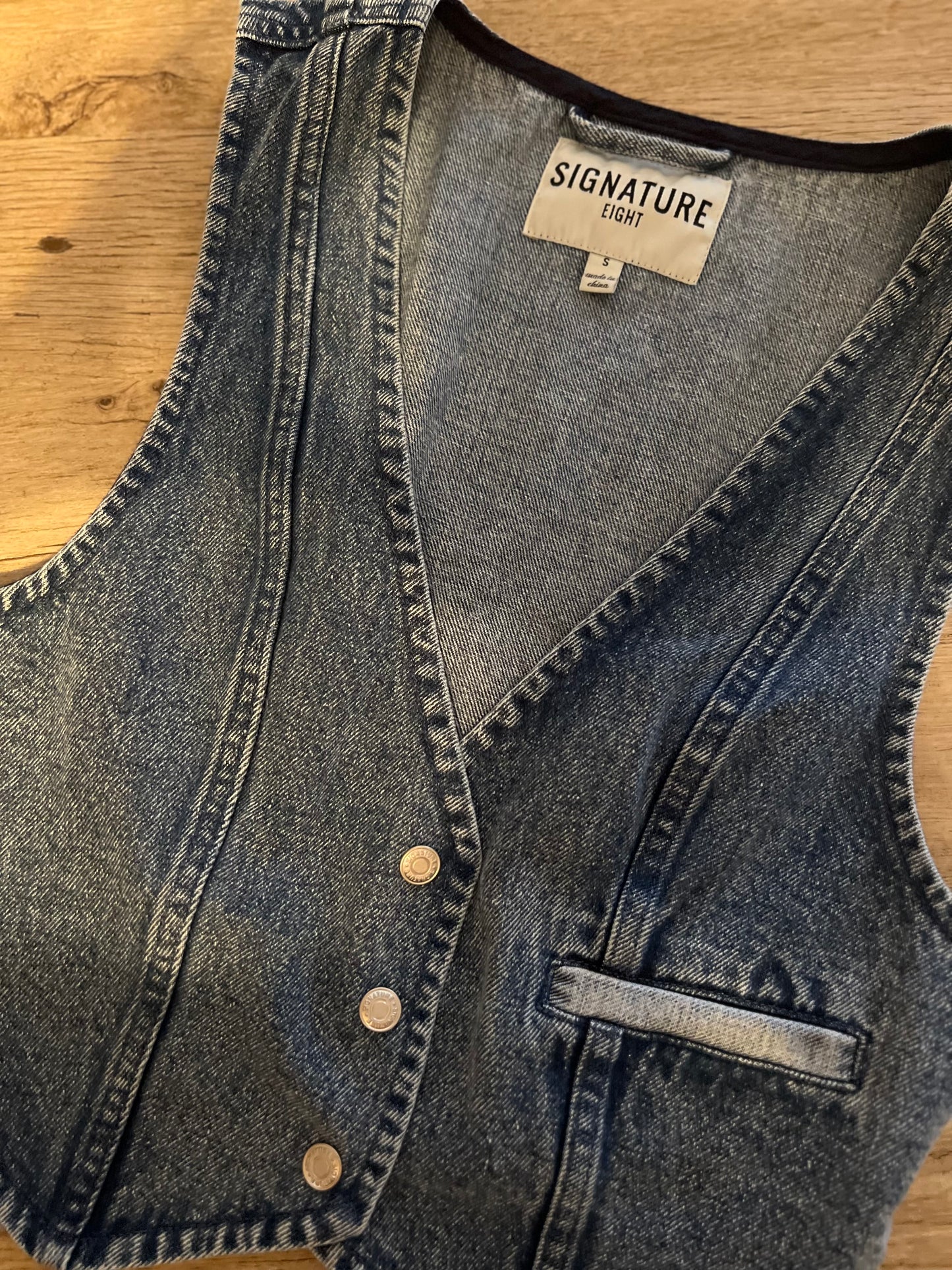Jean Vest