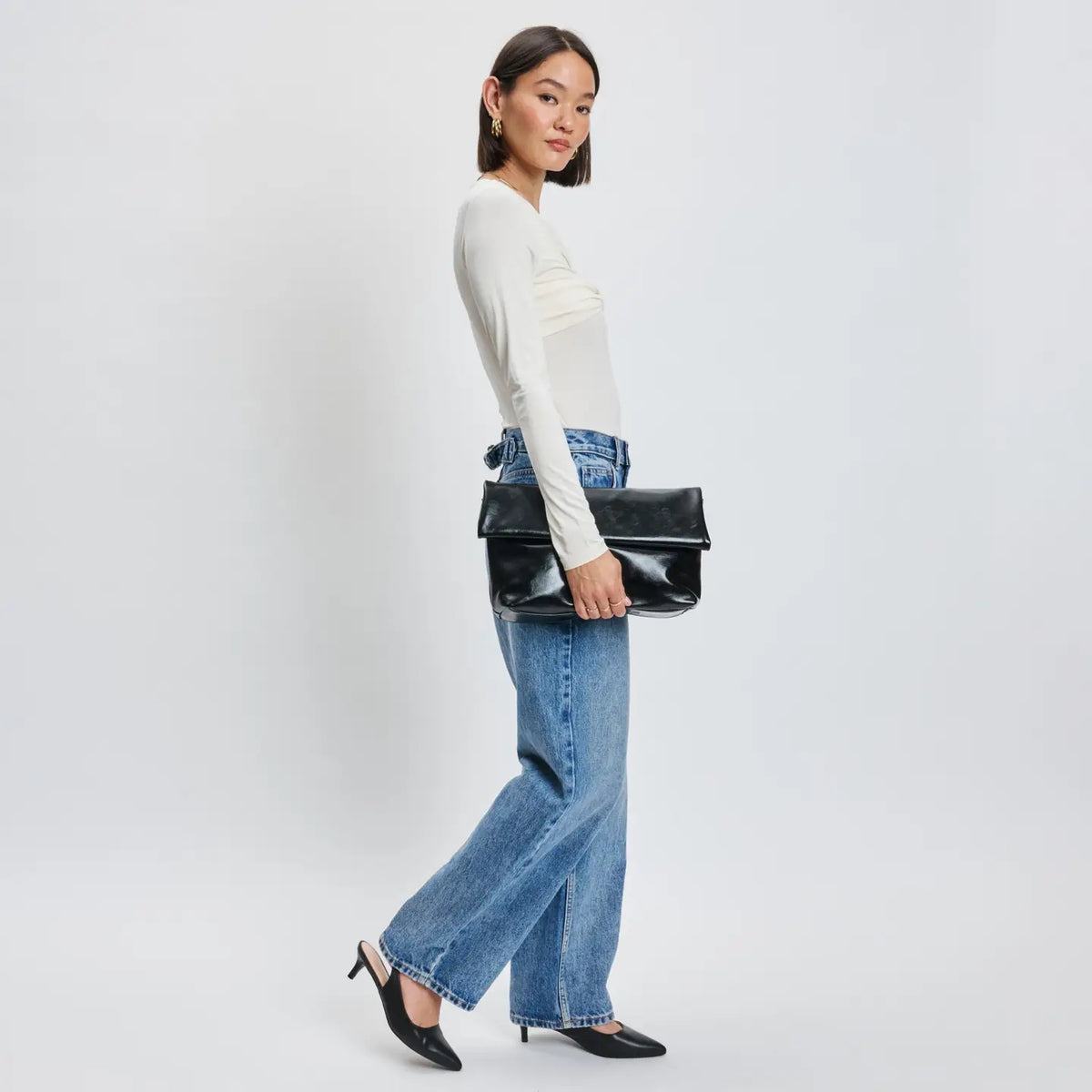 Angela Crossbody
