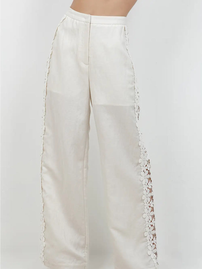 Trim Accent Trousers