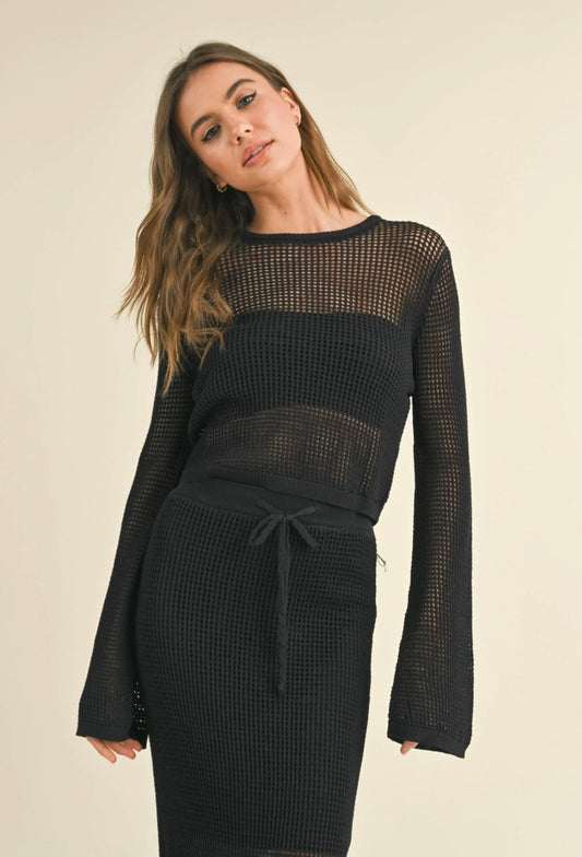 Sleeve Cropped Top