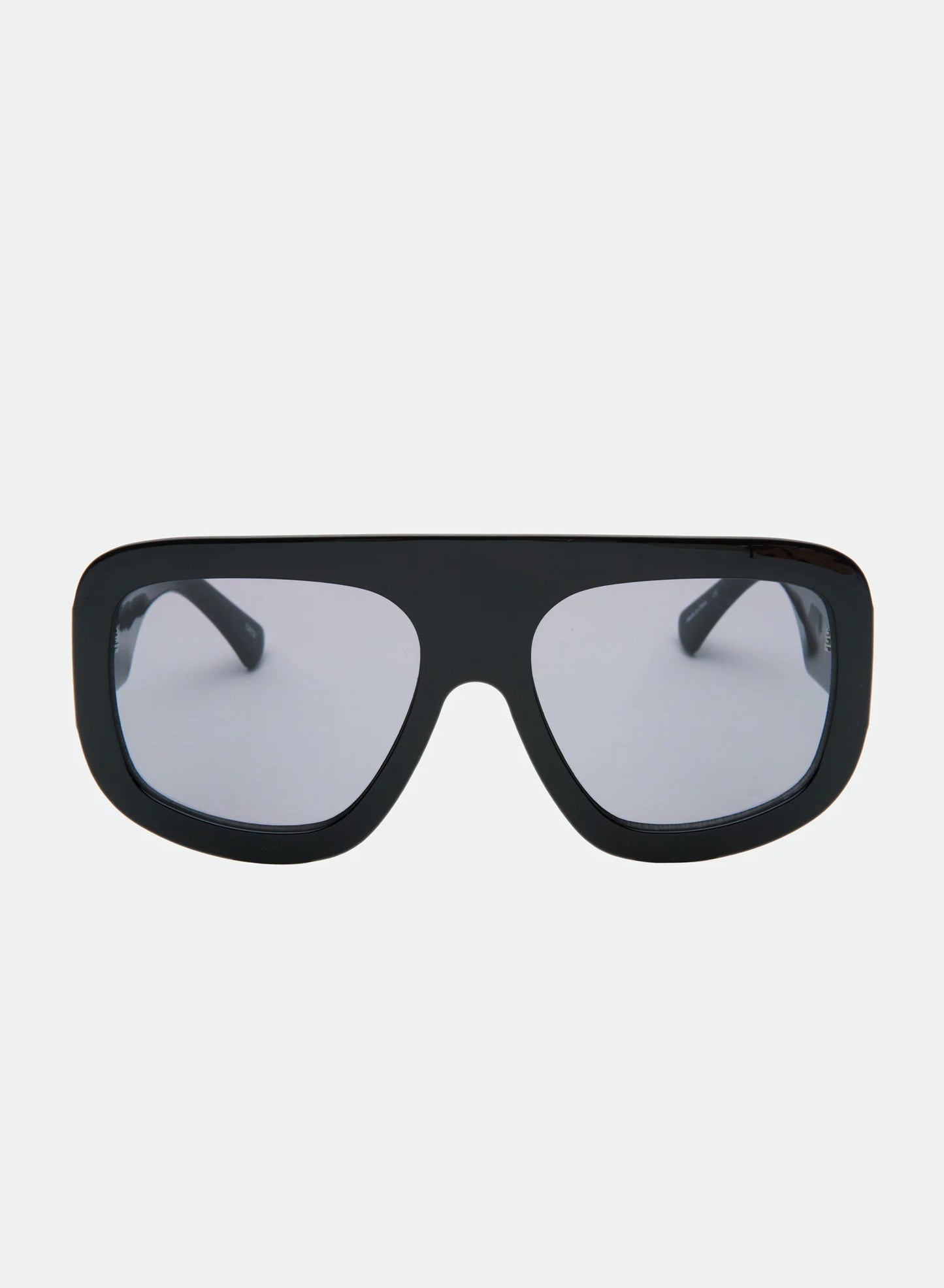 Vail - Black/Smoke