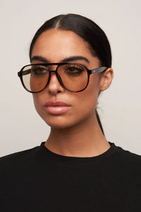 Stevie(Tort/Brown)