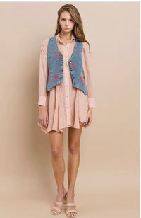 Rose Embroidered Vest
