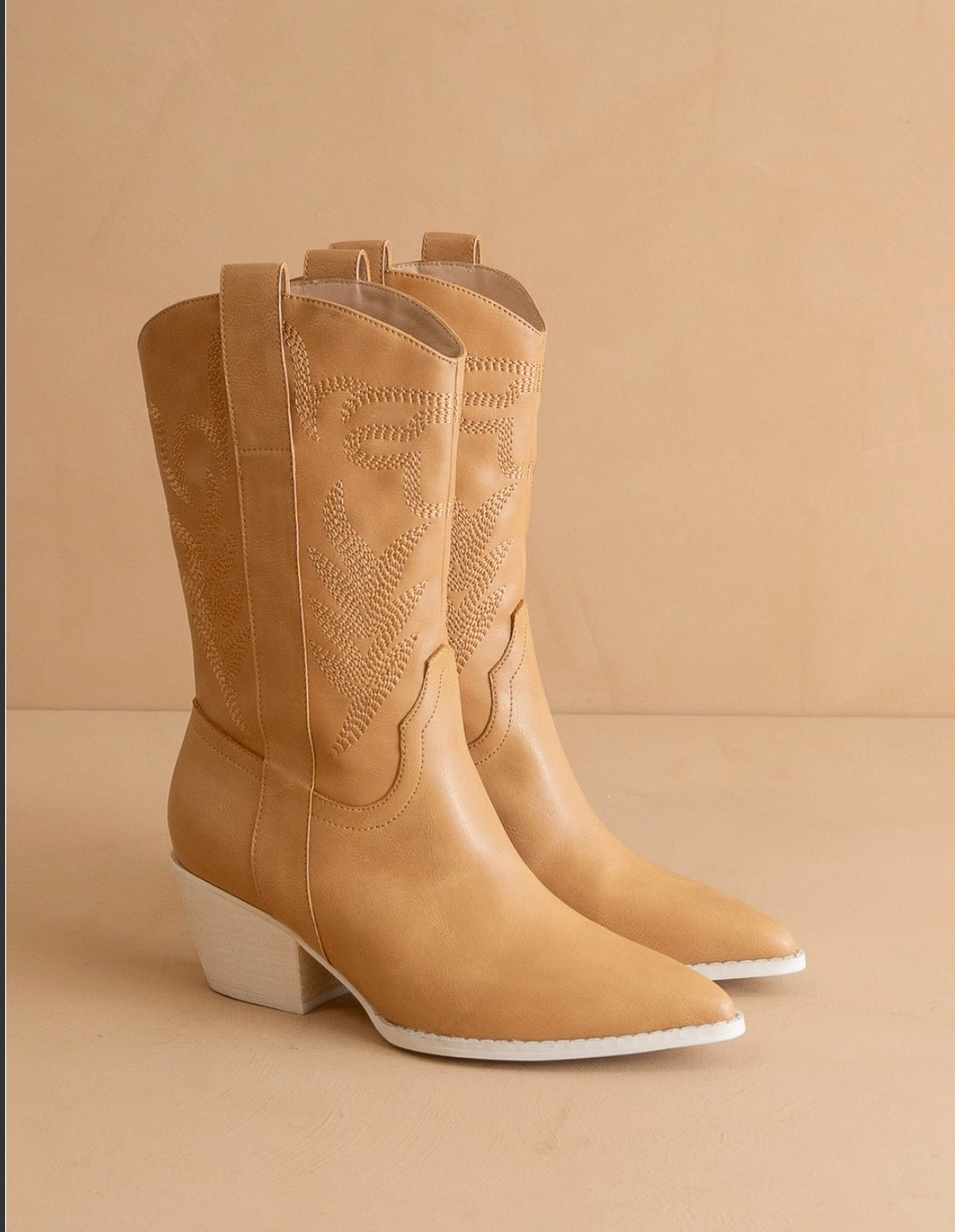 The Sephira Tan | Embroidered Western Short Boot