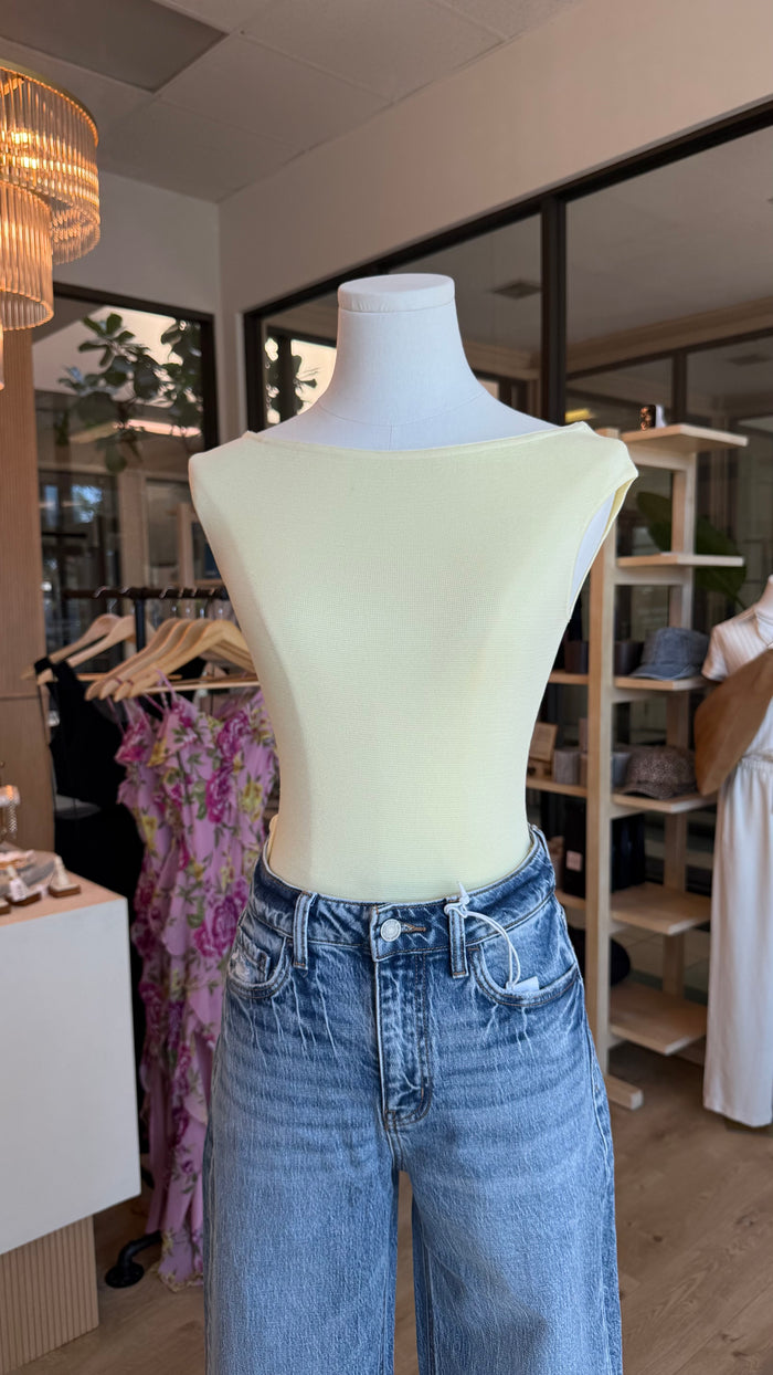 Lisa Shoulder Top