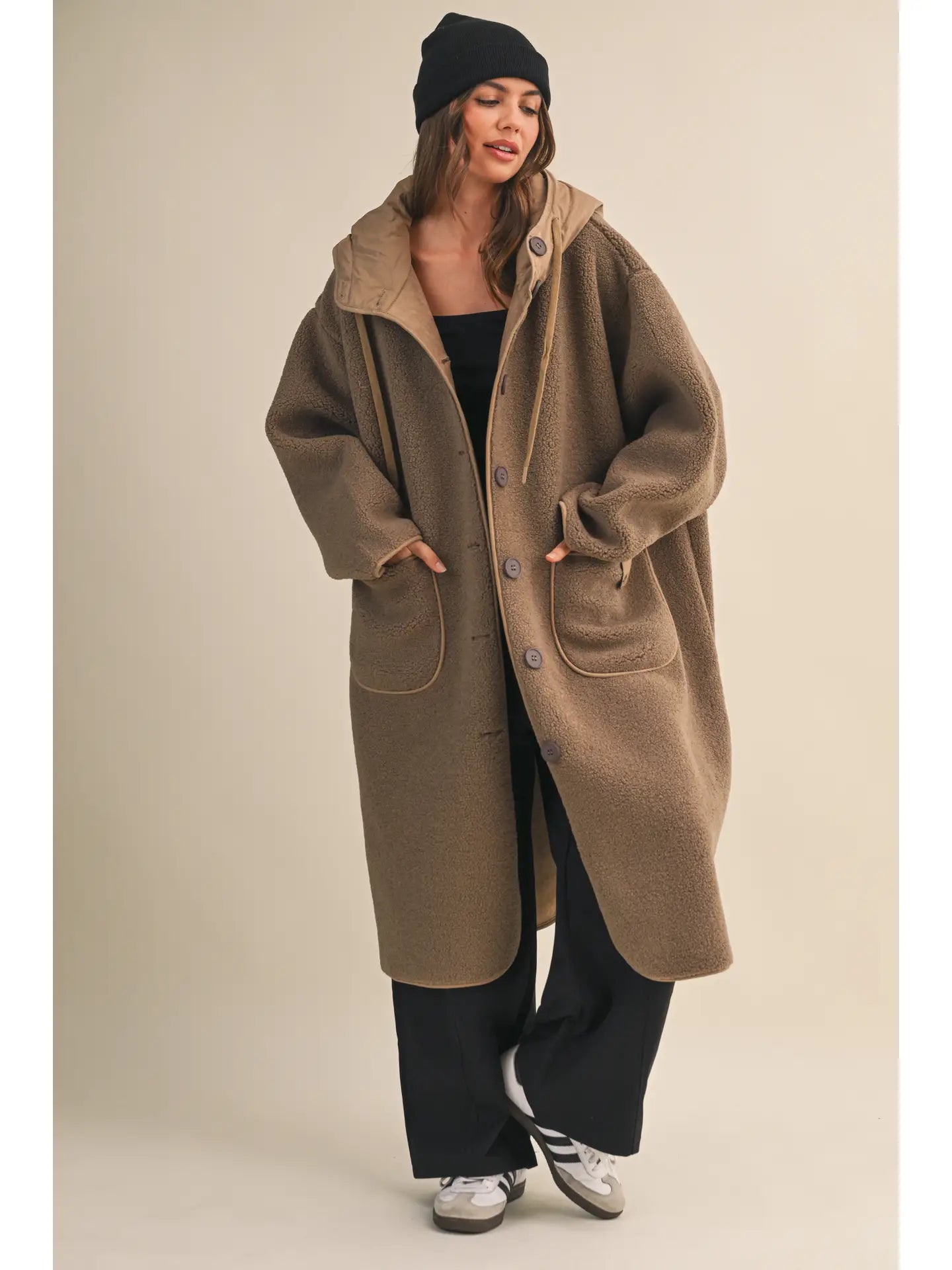 Hooded Sherpa