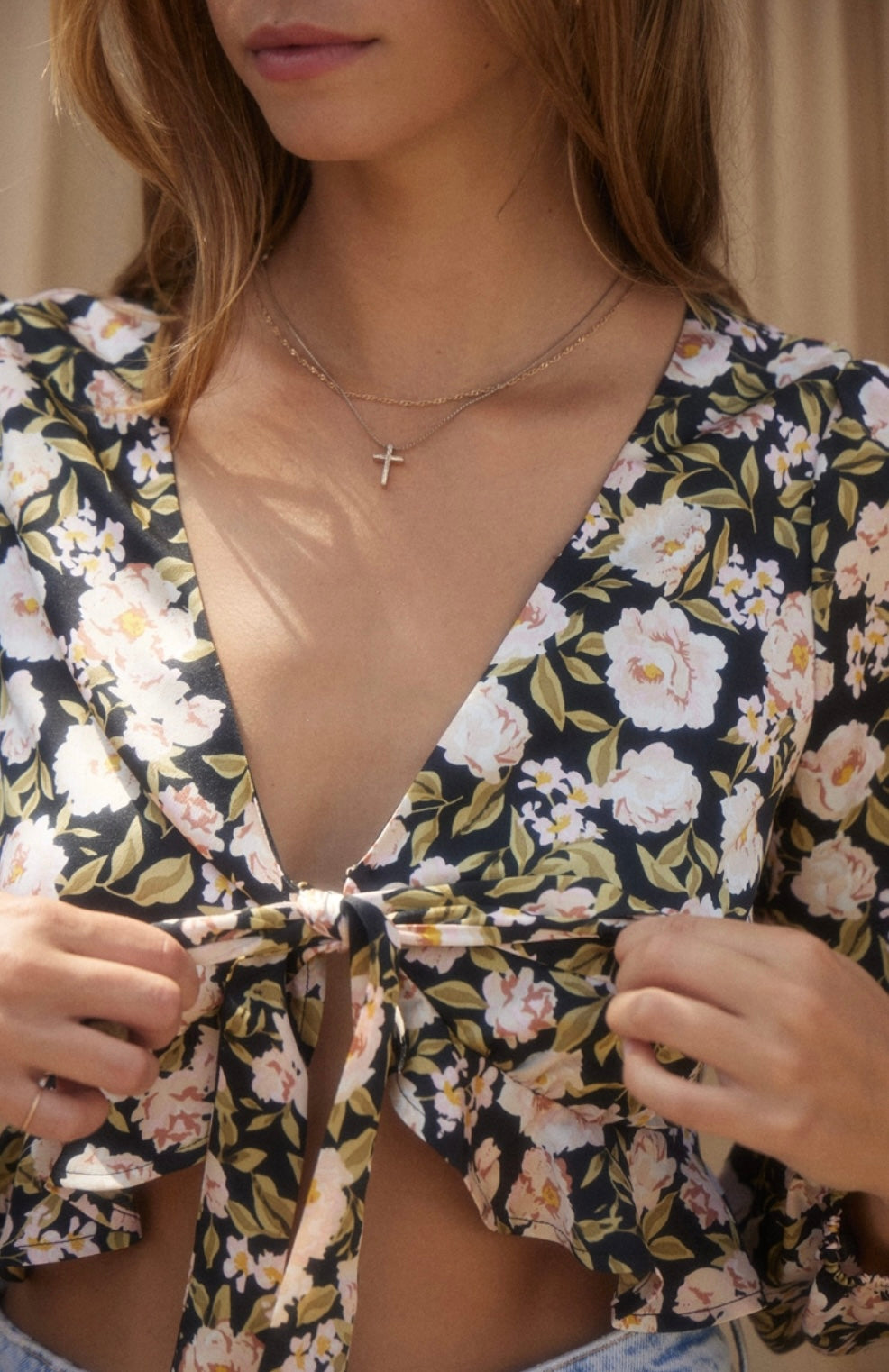 Ari Crop