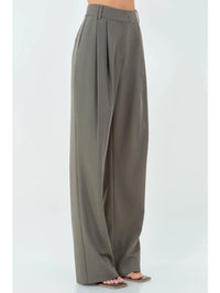 Pleat Detailed Woven Straight Trousers