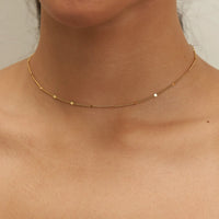 Reflective choker