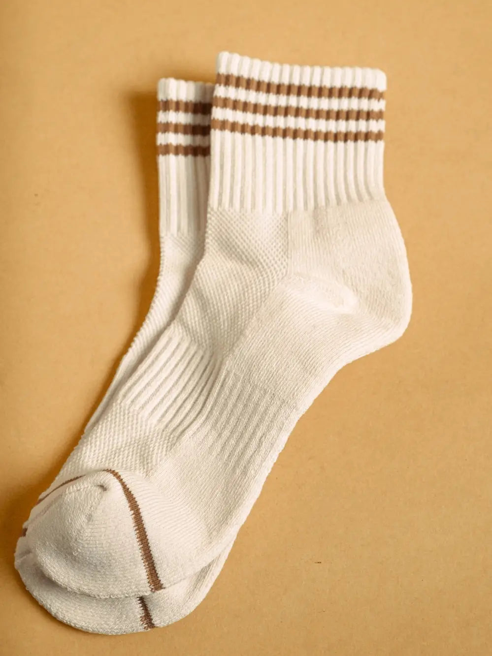 Soft White Ankle Socks with Pastel Stripe Details