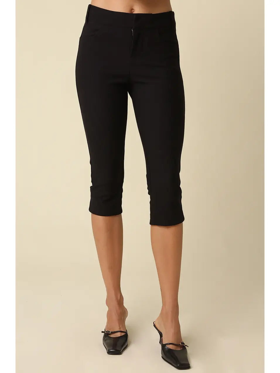 Emery Tailored Capri Pants