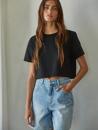 Cropped Tee