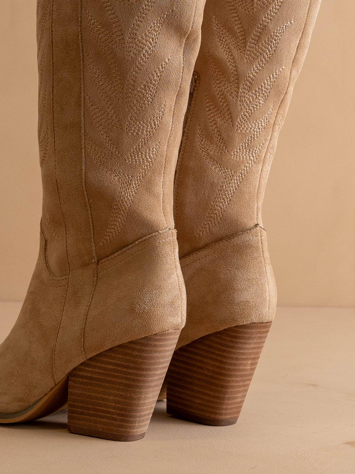 Bronco Boot (almond)